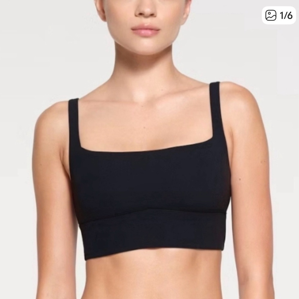 NWOT Skims fits everybody long line bralette onyx $58
